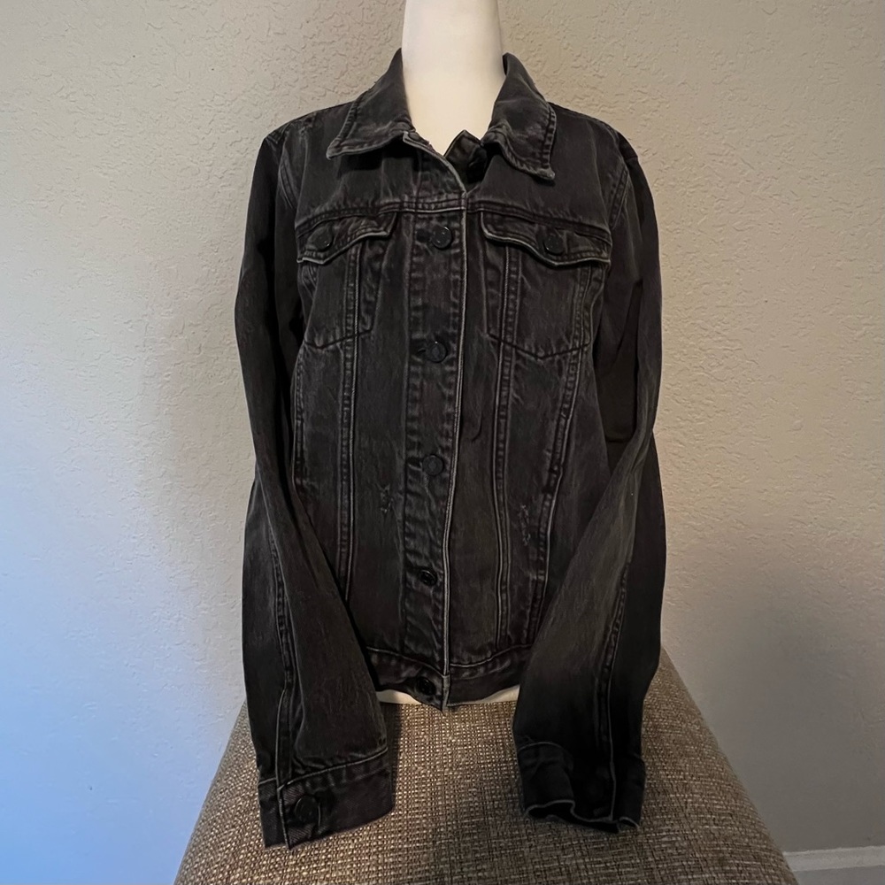 Medium Black Denim Jean Jacket